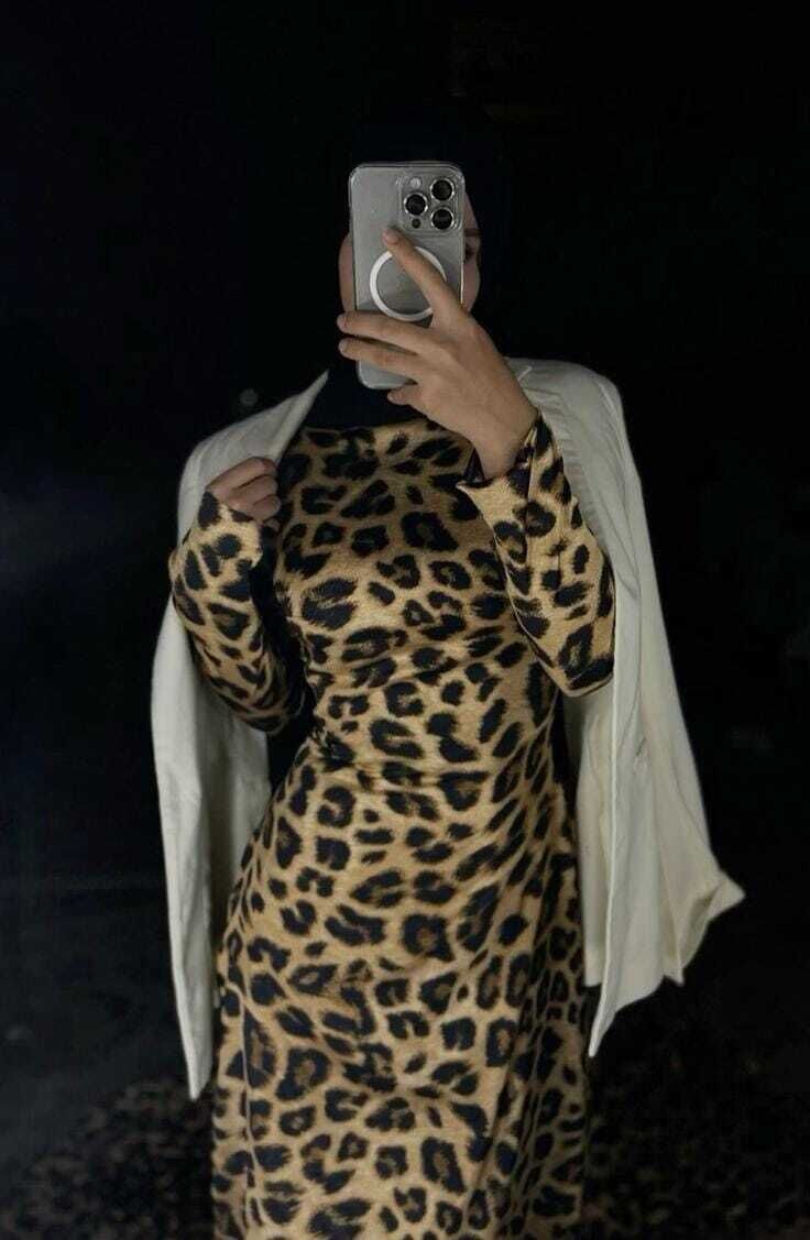  47864604  Raya, 19 ,    