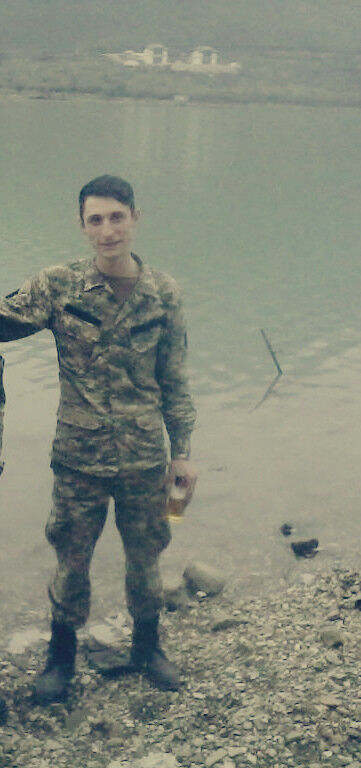  6381554  Erik, 34 ,    