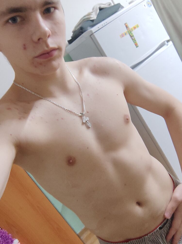  32546924  , 20 ,    