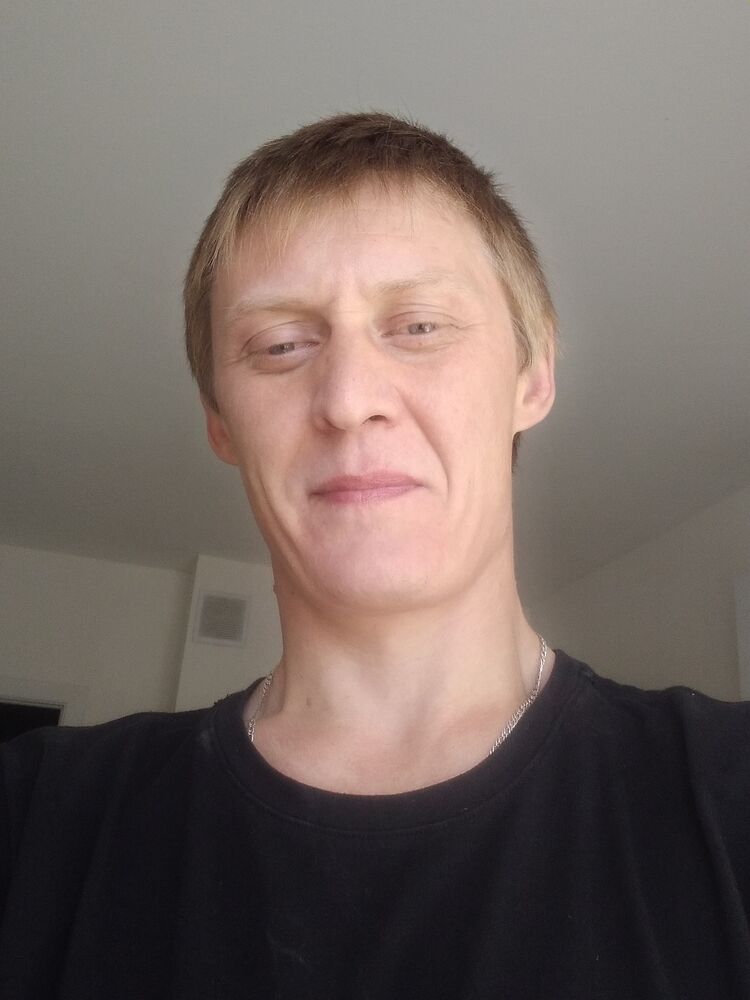 ���� 23702324 ������� ����, 44 ����, ���� ���������� � ������