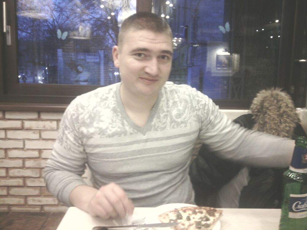  ,   Alex23, 35 ,   ,   , c 