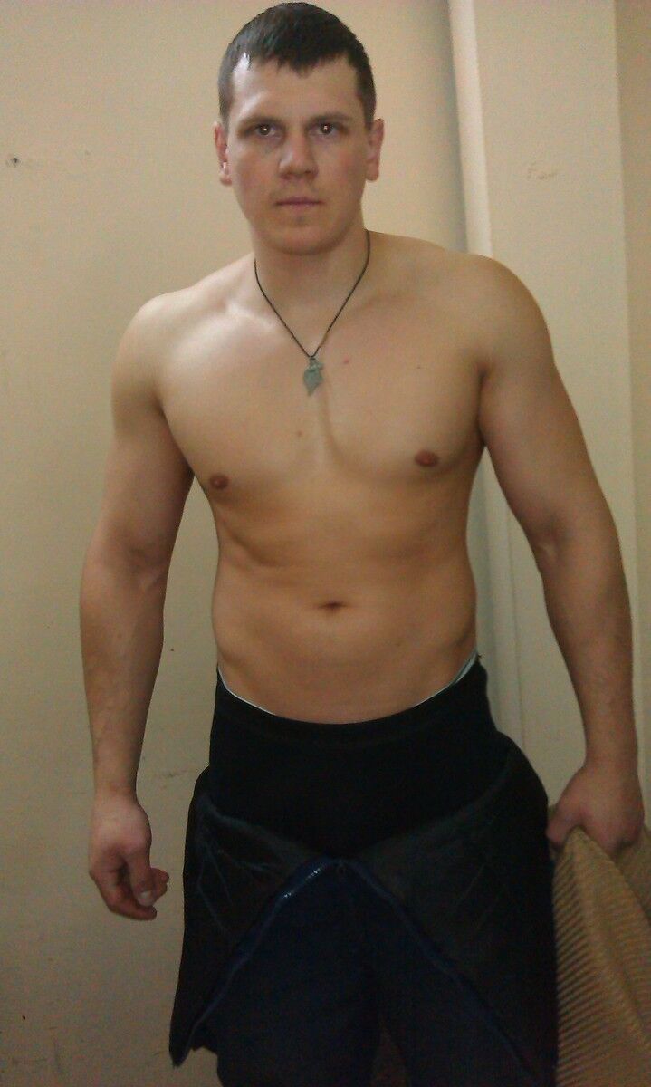  ,   Viktor, 39 ,  