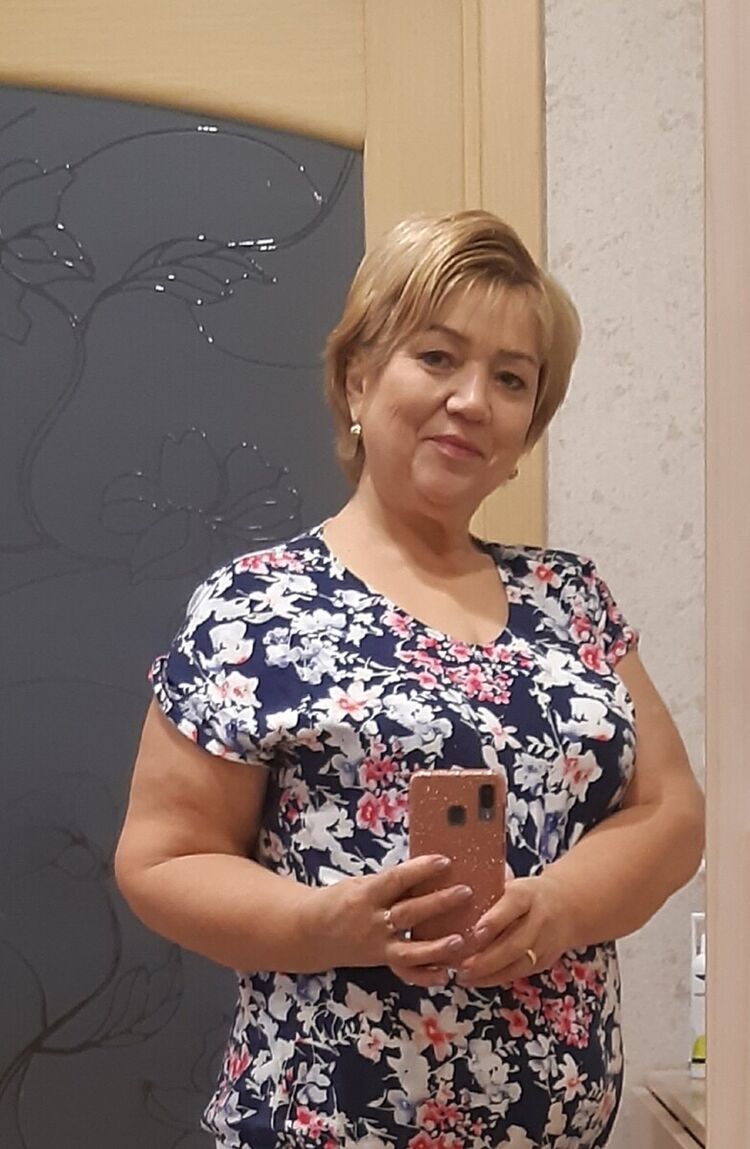 21650504  , 64 ,    