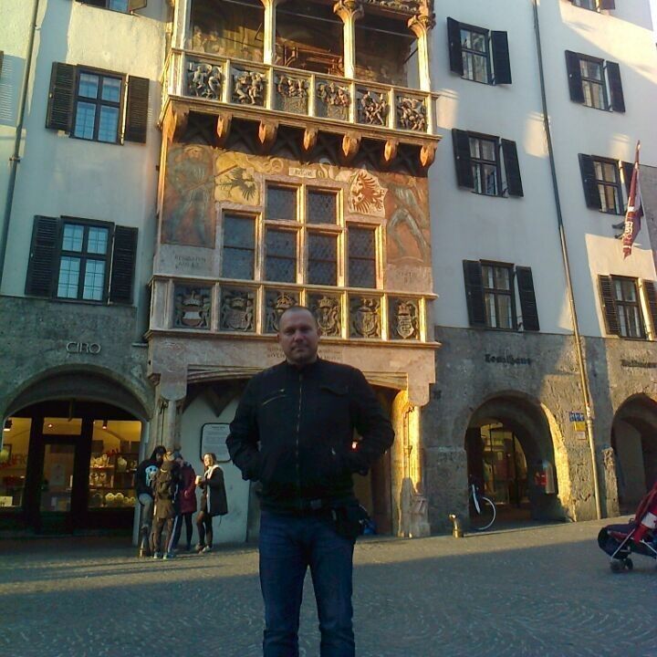  Ulm,   Igor, 49 ,     , c 