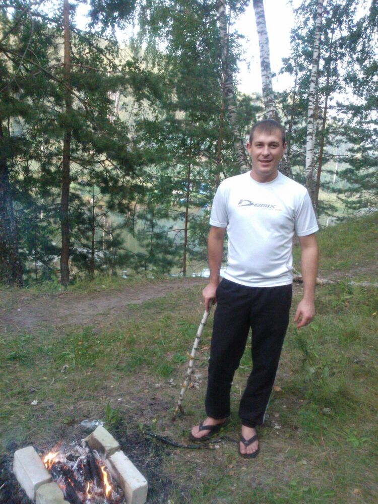  11062514  Sergei, 43 ,    