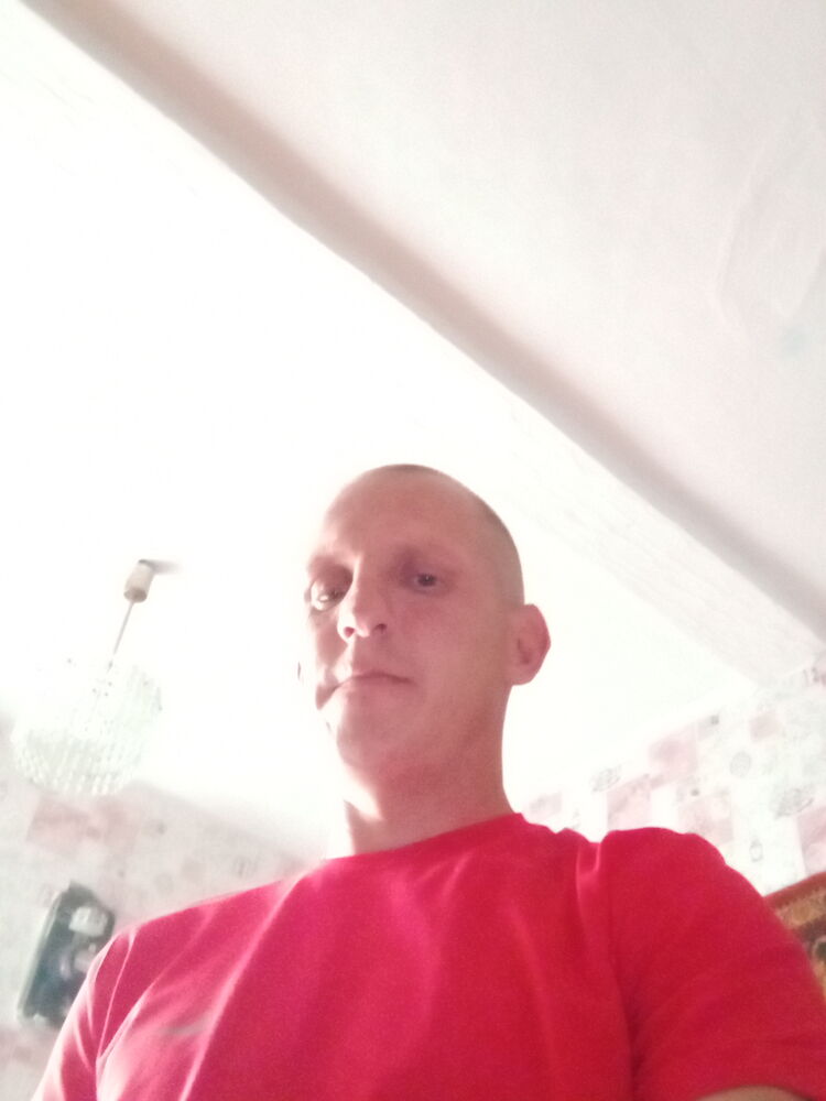  45385124  , 37 ,    