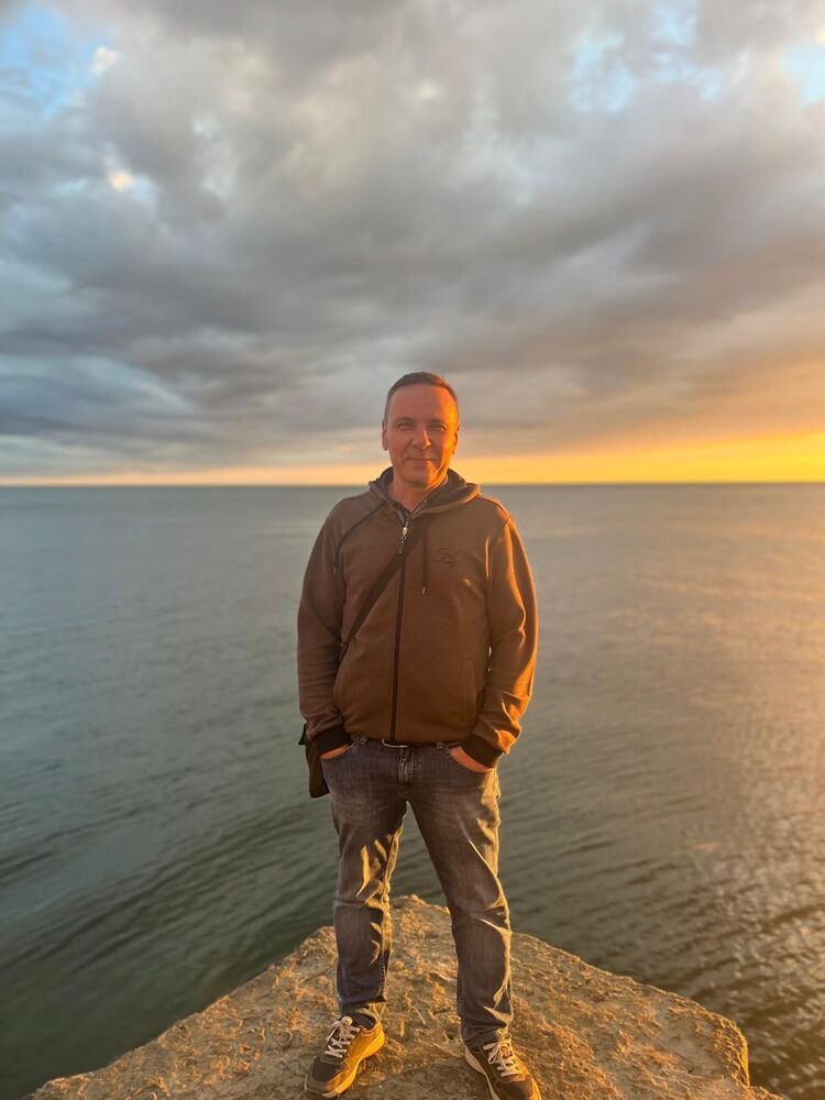  54161274  , 47 ,    -