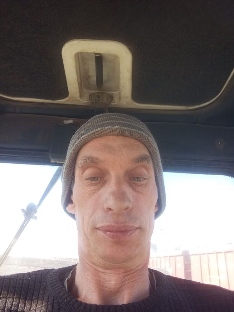  46636584  , 44 ,    -