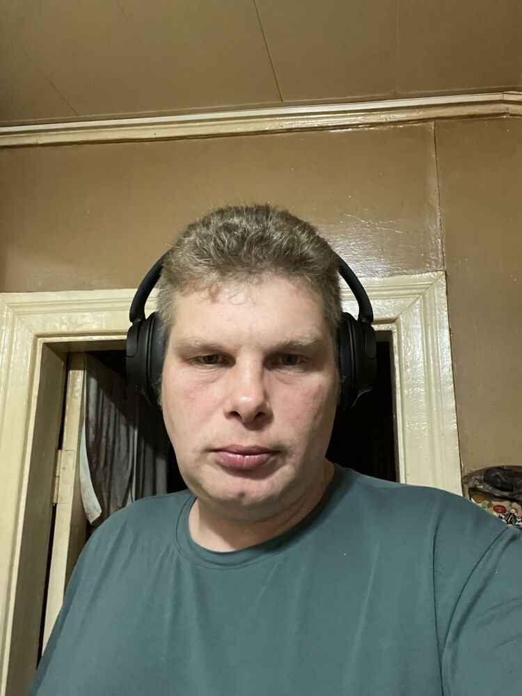  49664134  , 42 ,    
