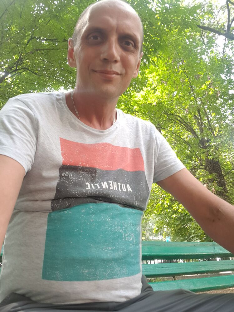  31566094  , 47 ,    
