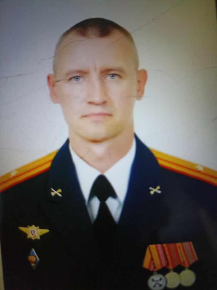  49672264  , 44 ,    -