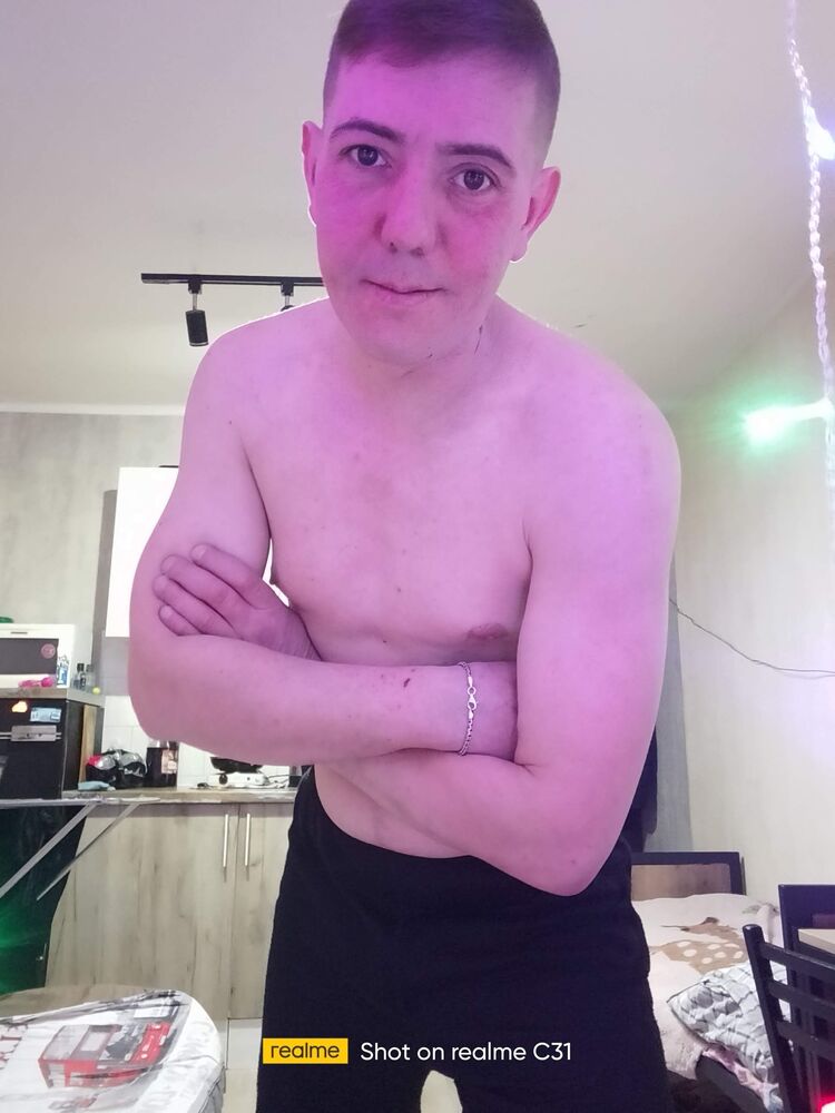 33704694  , 38 ,    
