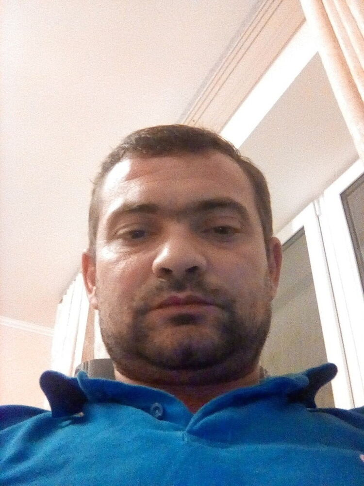  12607024  Andrei, 41 ,    