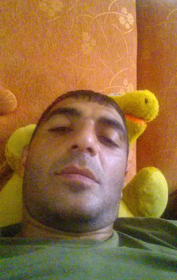  ,   Armen, 51 ,   ,   , c 