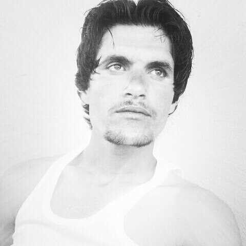  18125074  Noorhassan, 29 ,    