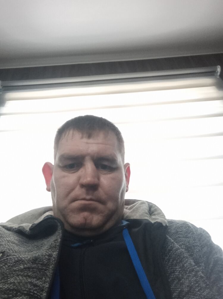  52643904  , 38 ,    