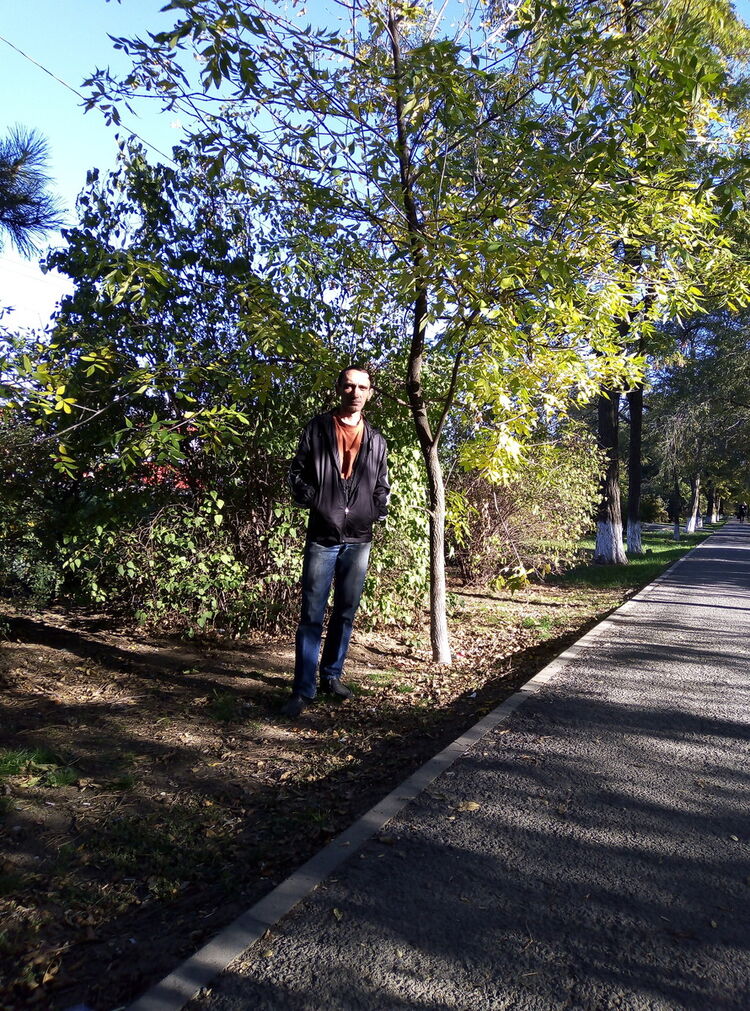  13938784  Andrey, 51 ,    