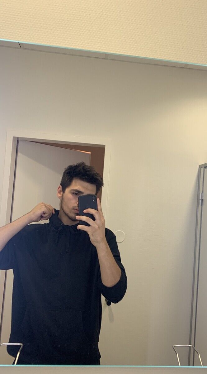  21915814  , 24 ,    
