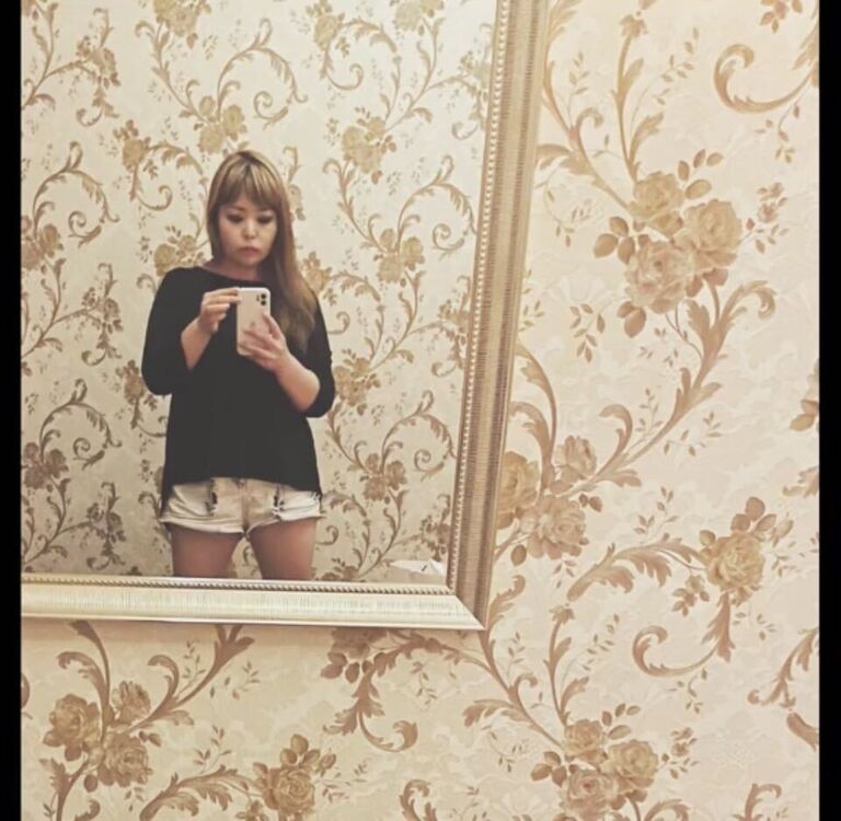  51844804  Mika, 30 ,    