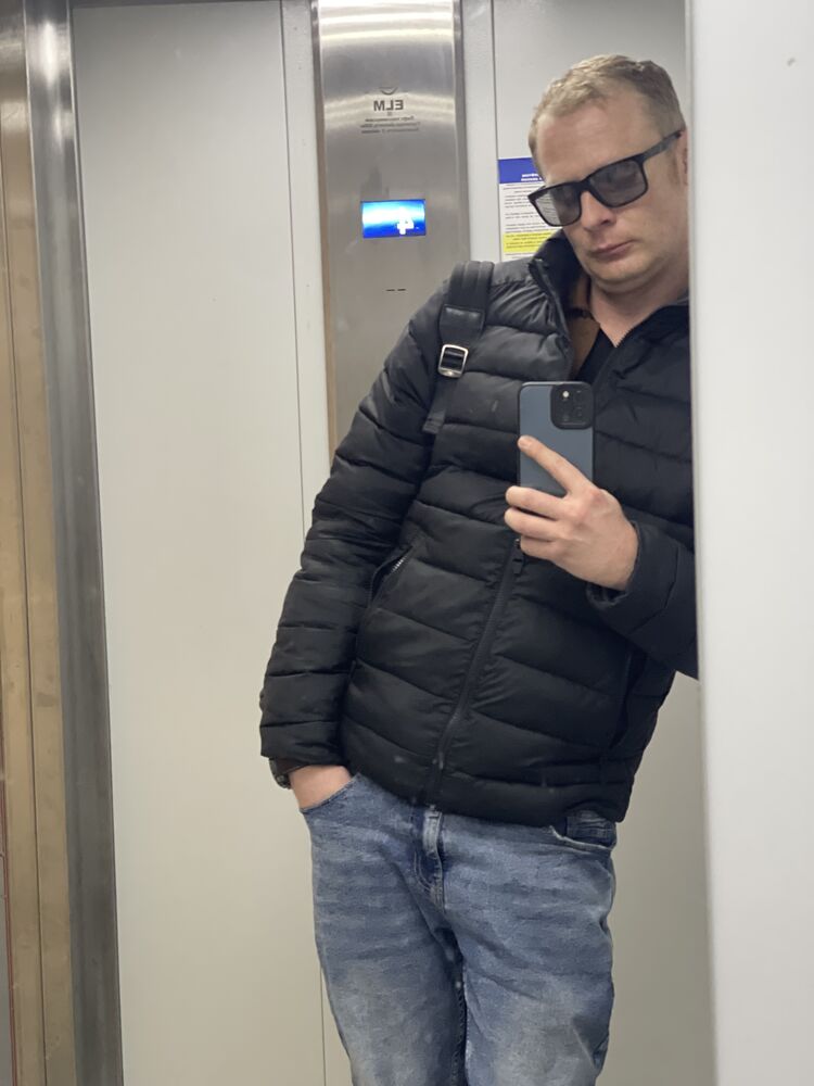  ,   Oleg, 38 ,   ,   