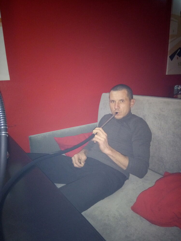  ,   Alexei, 47 ,     , c 