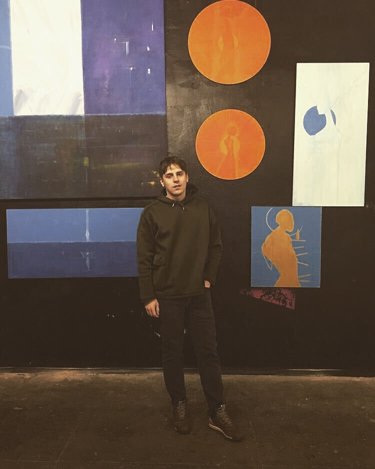  ,   Vlad, 32 ,   ,   