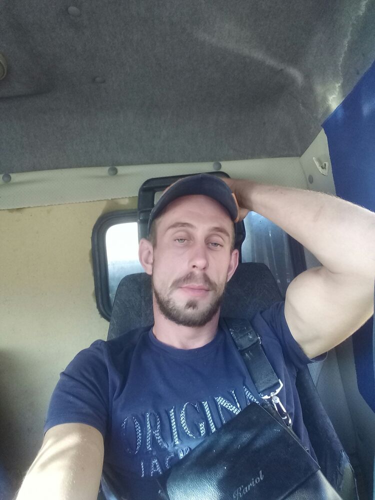  43396874  , 33 ,    