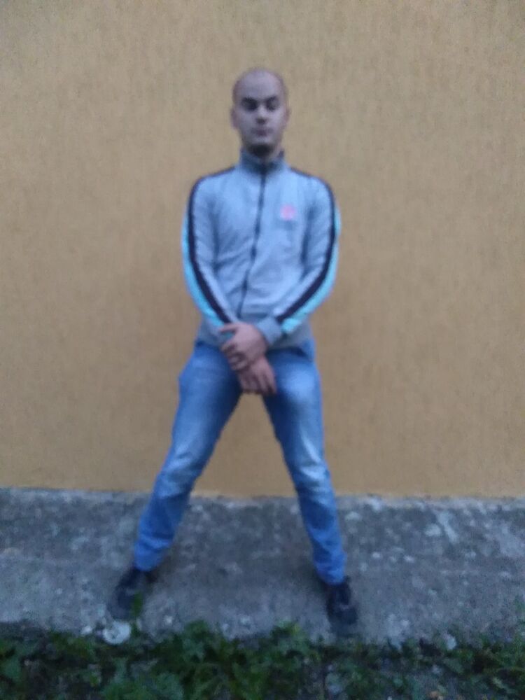  ,   Vladislav, 32 ,   ,   , c 