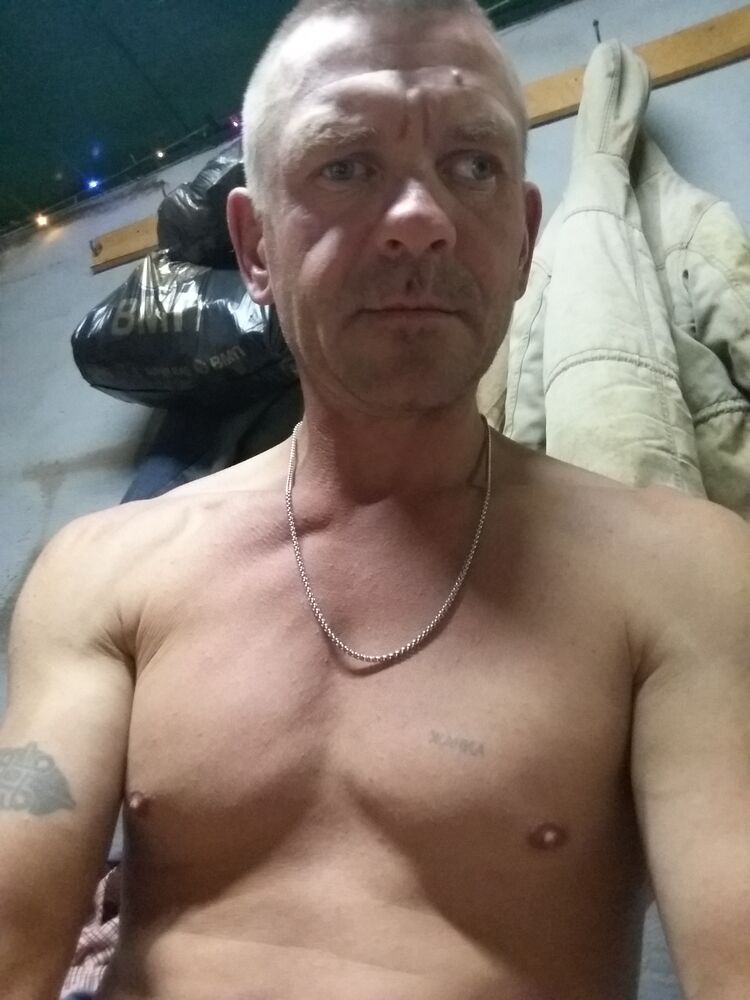  47154284  , 42 ,    --