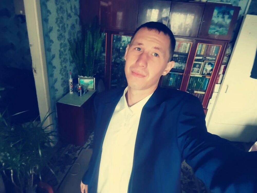  ,   Vladislav, 28 ,   ,   , c 