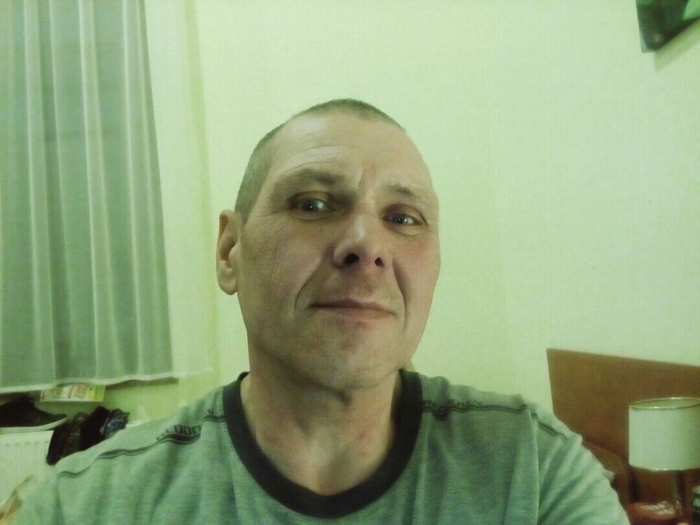 9722144  Pavel, 60 ,    