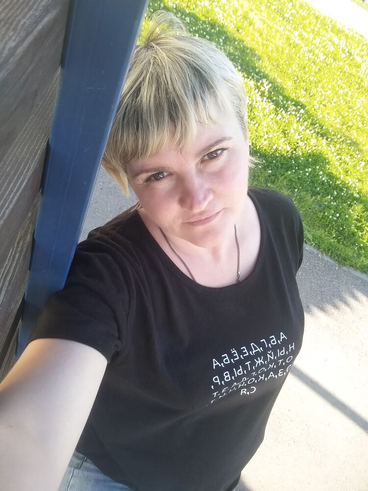  46553754  , 44 ,    