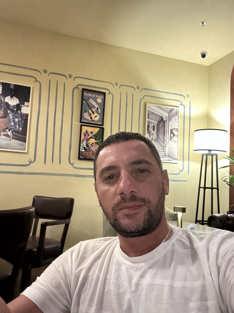  53078924  Murat, 38 ,    
