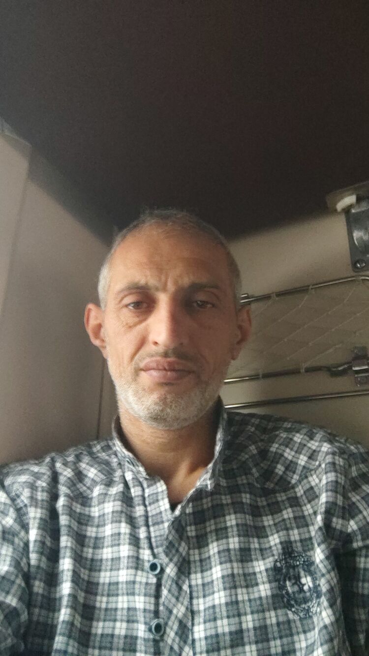 48675844  Azad, 40 ,    