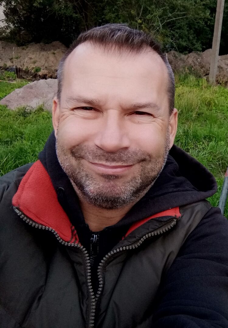  -,   , 52 ,   ,   