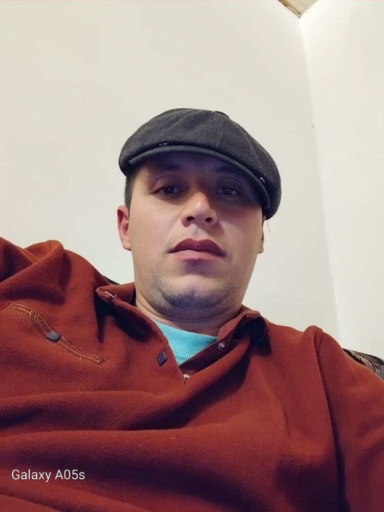  52633064  , 35 ,    