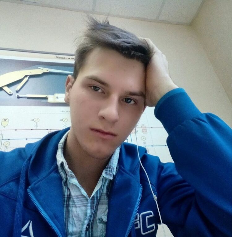  41748594  Ilya, 25 ,    