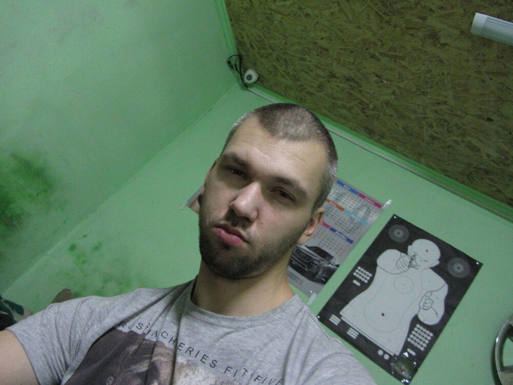  18674094  Andrey, 37 ,    