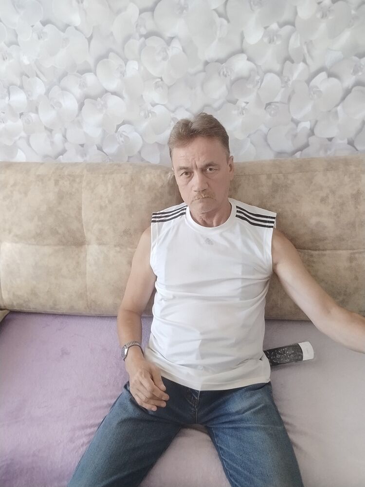  36738534  , 61 ,    