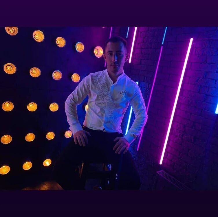  ,   Nicolae, 28 ,   ,   