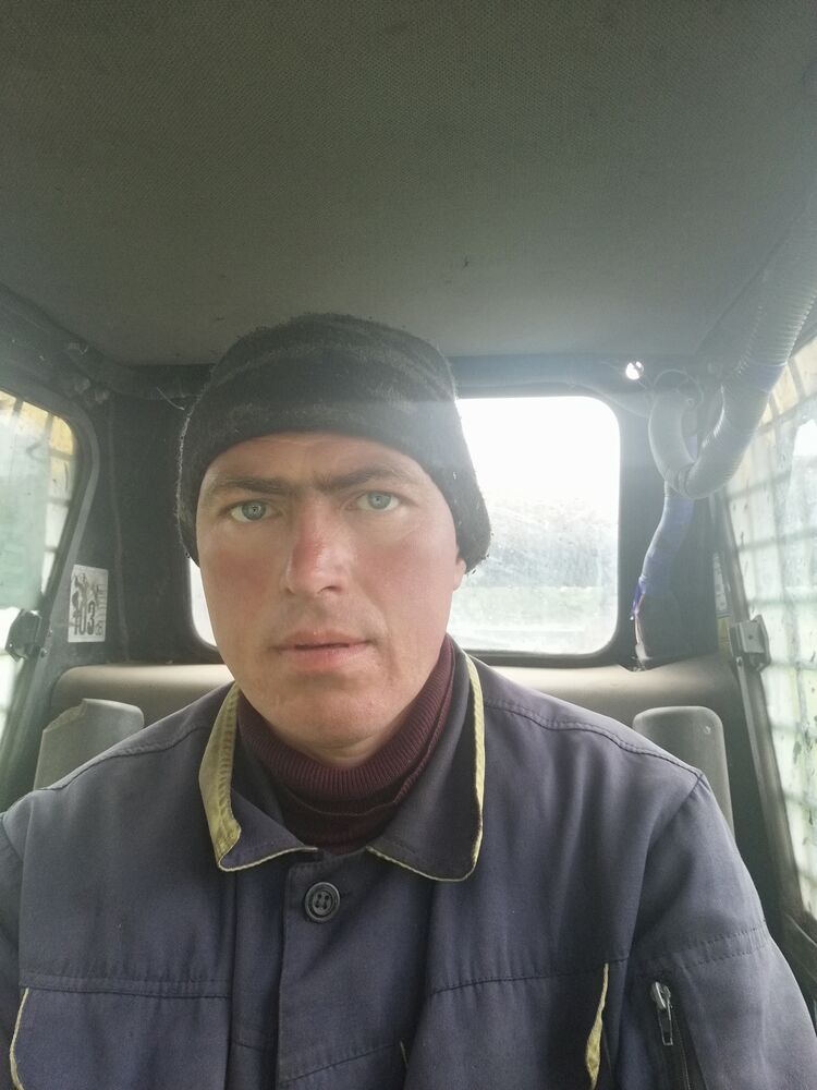  ,   Evgeny, 36 ,   ,   , c , 