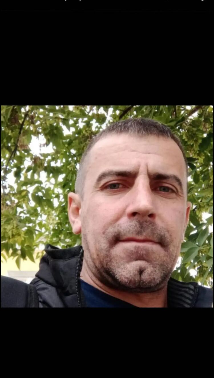  47858144  , 40 ,    