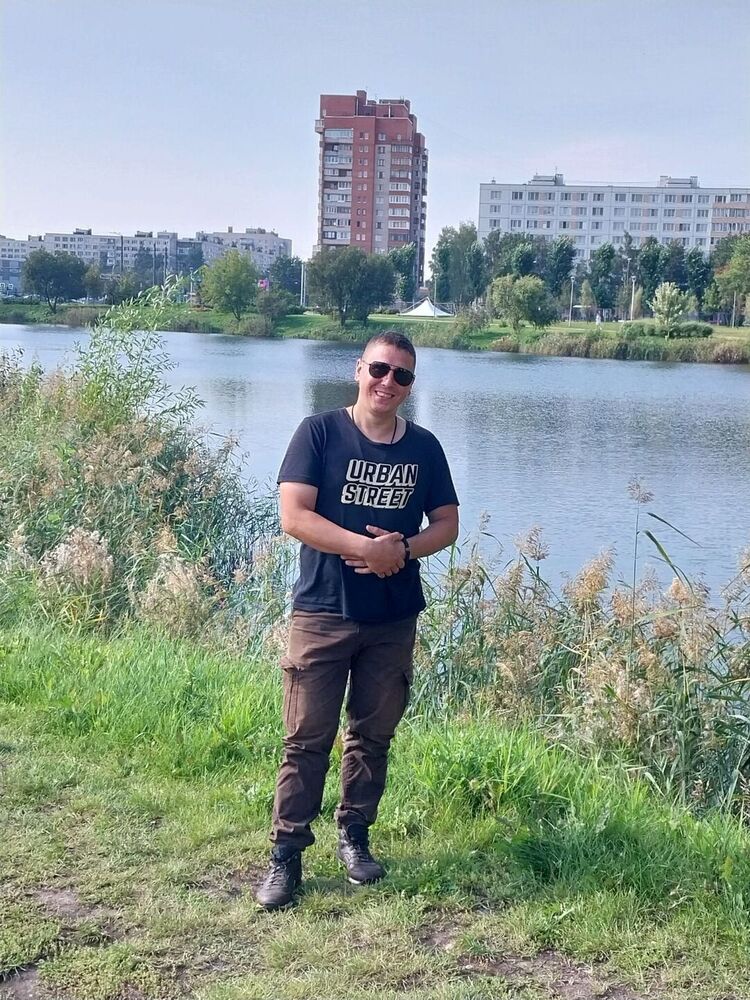  54649894  Konstantin, 37 ,    -