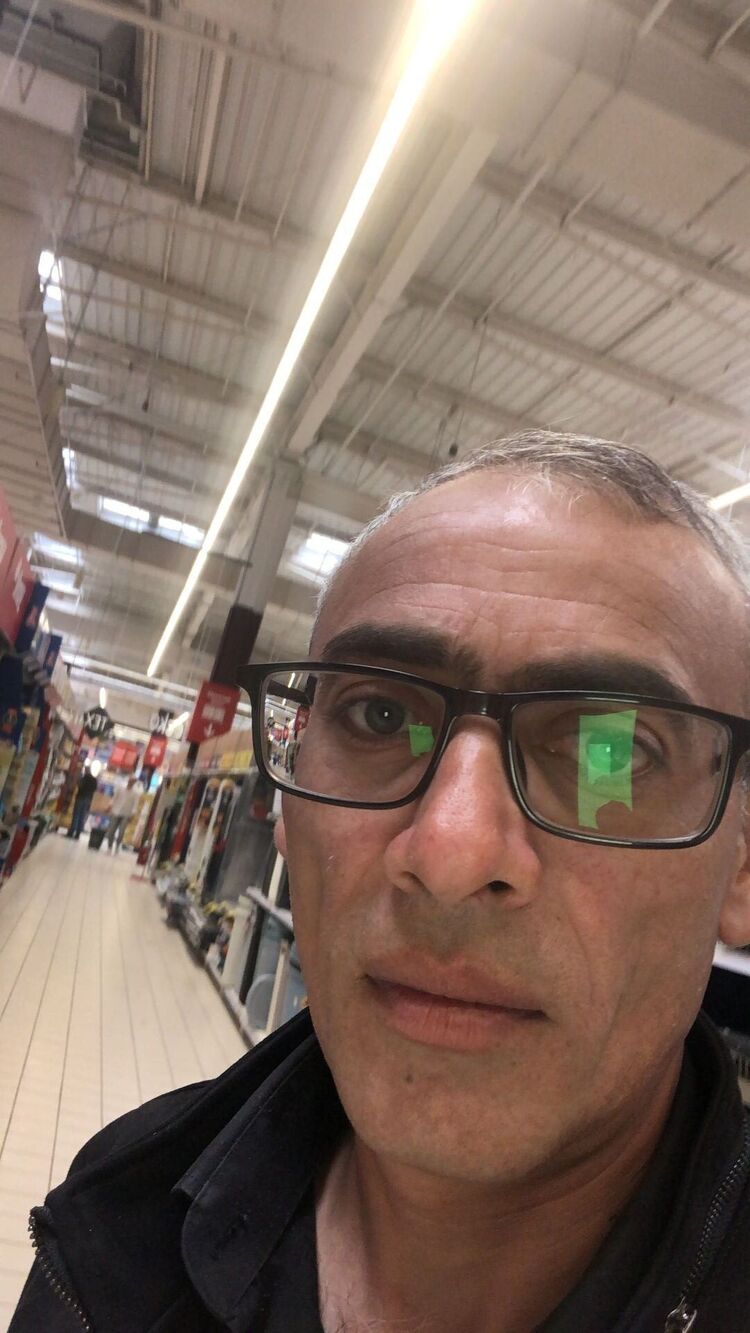  50991394  Ramin, 42 ,    