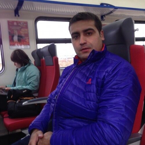  6049844  Dueuu, 44 ,    