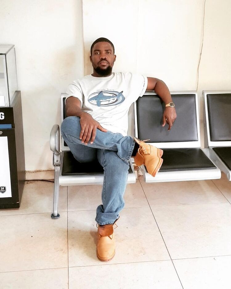 ���� 42647884 ������� �����, 33 ����, ���� ���������� � ������