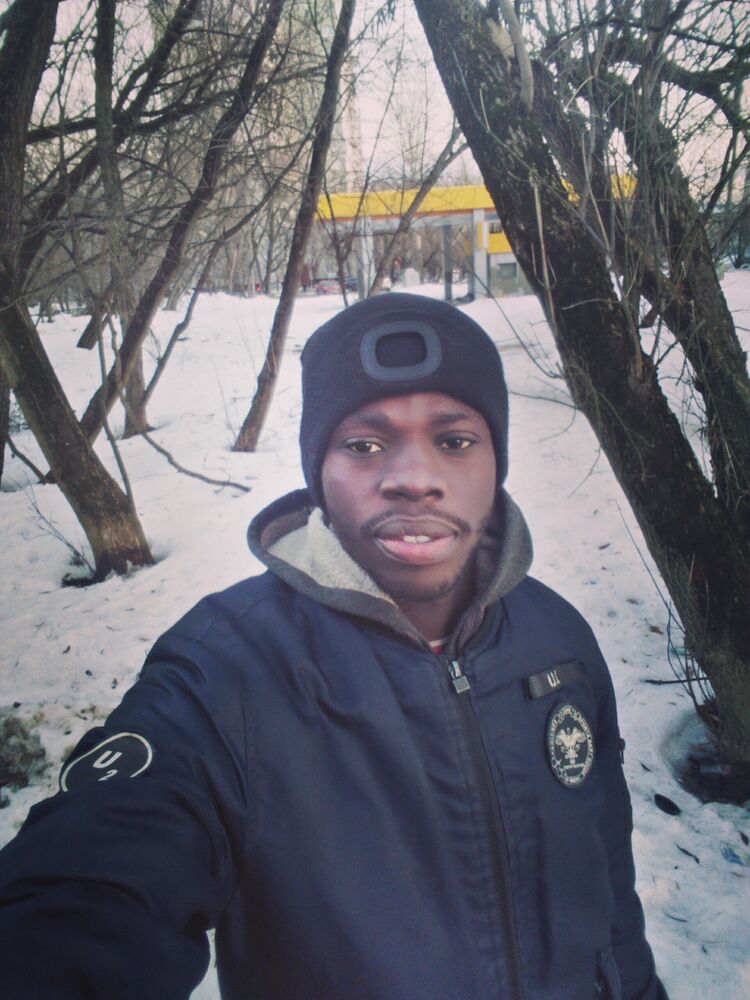  33196114  Akpovo, 35 ,    