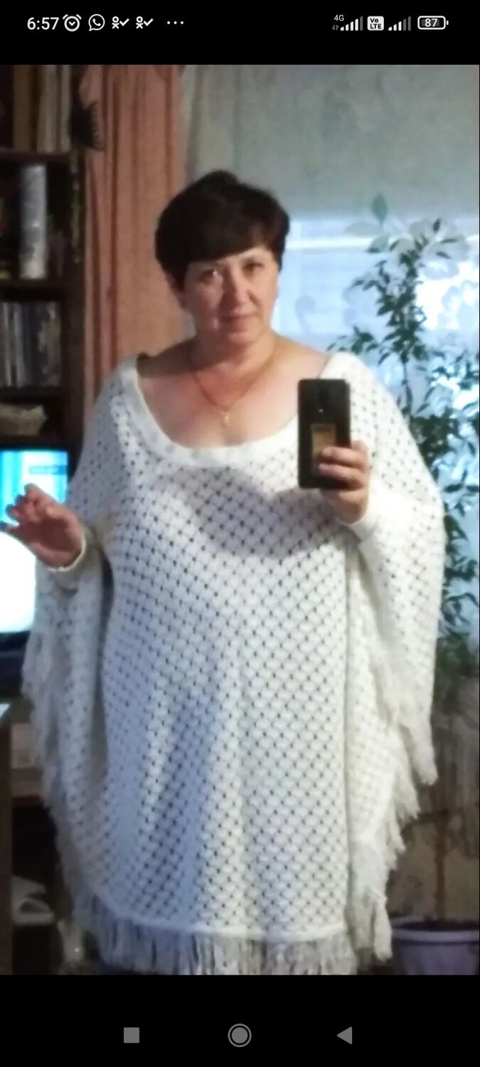  31432294  Nadezhda, 60 ,    