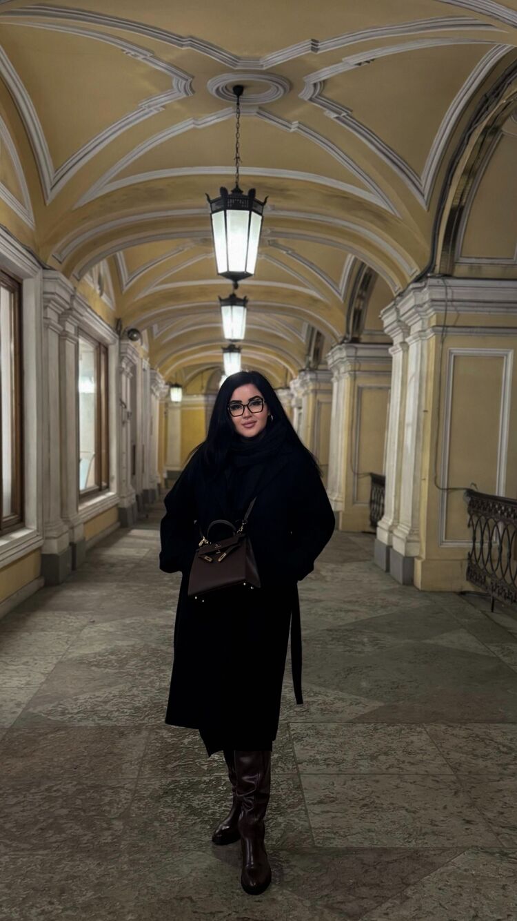  53977084  , 24 ,    -