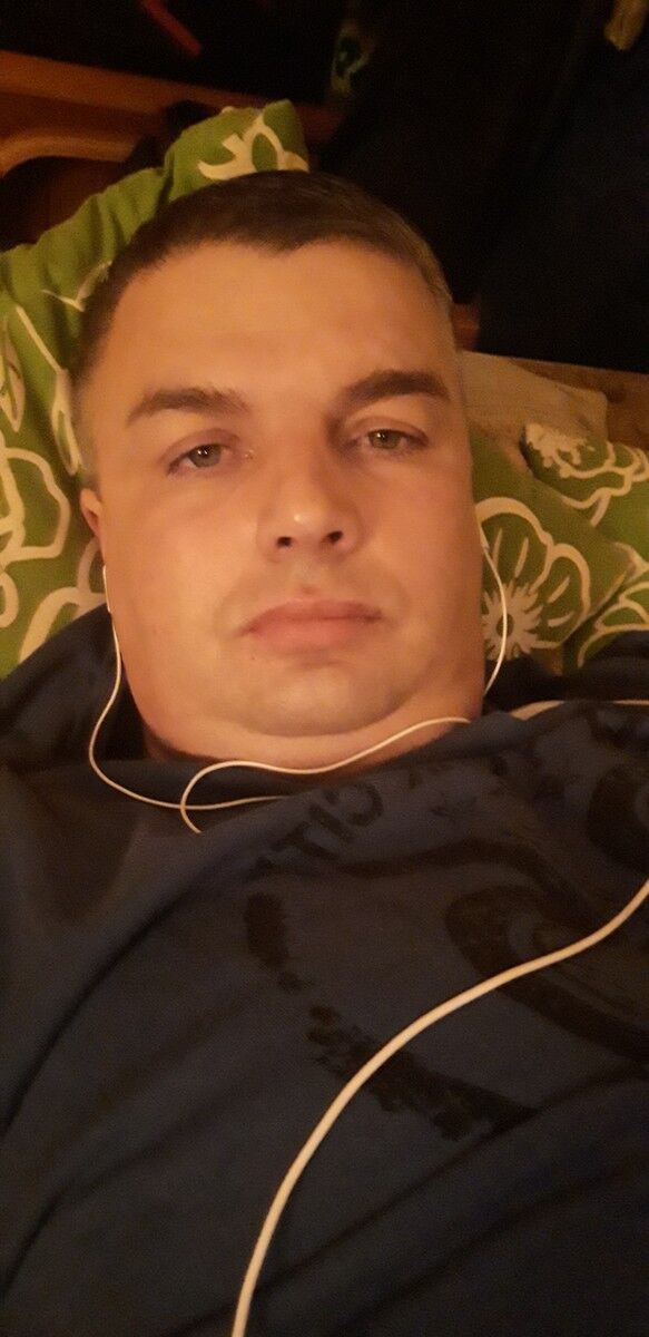  15366884  , 51 ,    